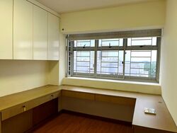 Blk 52 Strathmore Avenue (Queenstown), HDB 5 Rooms #368015751